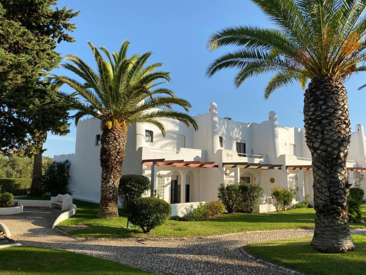 Superb Beach Townhouse At Vila Gaivota Resort Ferragudo Esterno foto